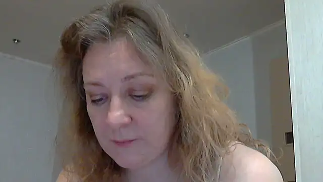 WriterInna44 online show from 12, 2, 2025