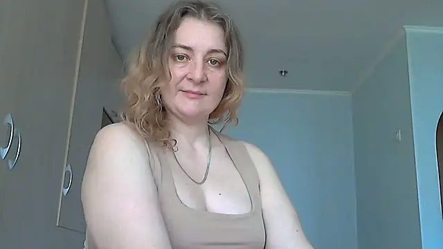 WriterInna44 online show from 22, 3, 2025