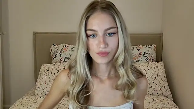 GabriellaOlsen online show from 15, 9, 2025