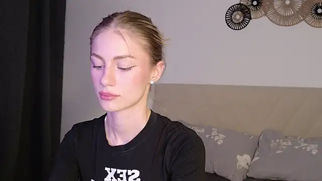 GabriellaOlsen online show from 31, 5, 2026