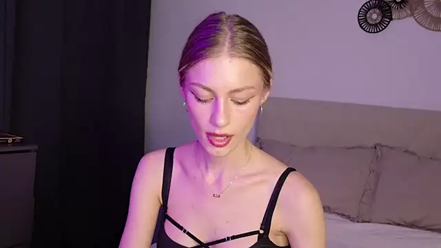 GabriellaOlsen online show from 23, 6, 2026