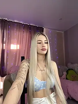 Tiffany Kissss online show from 26, 2, 2025