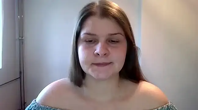 lovexCaroline online show from 3, 2, 2025