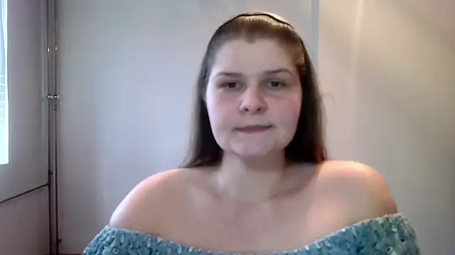 lovexCaroline online show from 12, 2, 2025