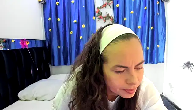 ShairaMarss online show from 12, 11, 2025