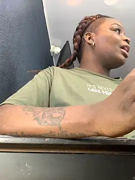 NatyParker online show from 15, 10, 2025