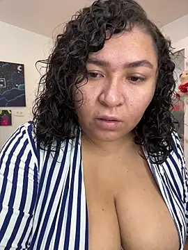 KarlaWild online show from 28, 10, 2025