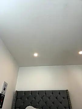 KarlaWild online show from 8, 9, 2025