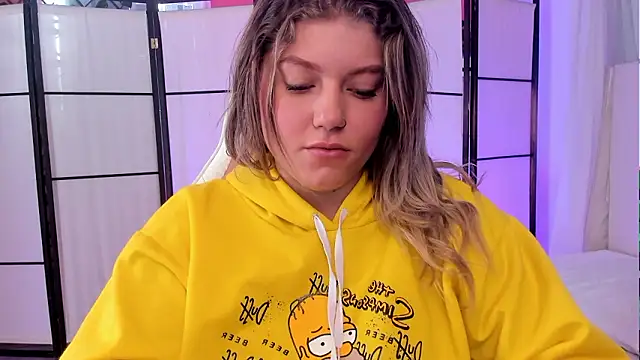 alaia greyy online show from 19, 3, 2026