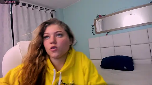 alaia greyy online show from 27, 2, 2025