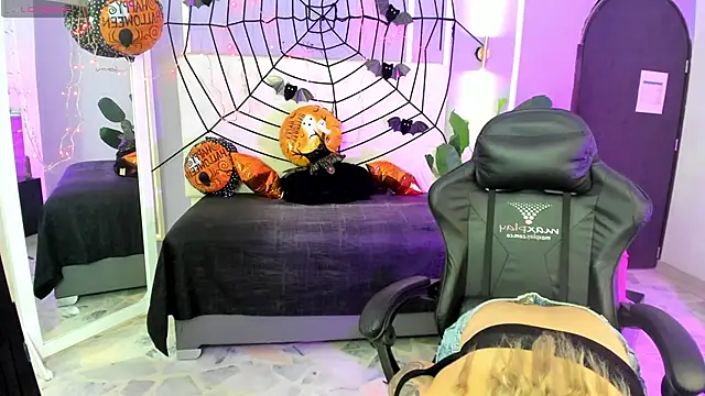 alaia greyy online show from 10, 10, 2025