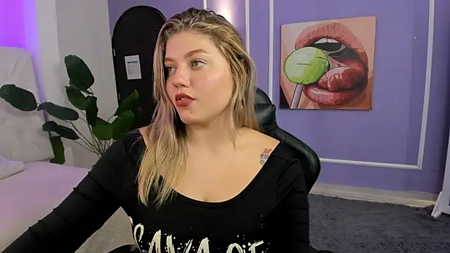 alaia greyy online show from 18, 11, 2025