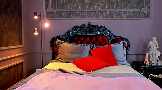 LittleCuties online show from 6, 3, 2025