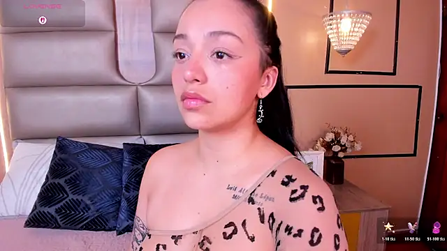 CAYLINCOLLINS online show from 3, 3, 2026