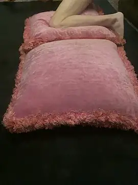 Snapshot of aebaleek2505 chatting on 25, 2, 2026 aebaleek2505 online show from 25, 2, 2026