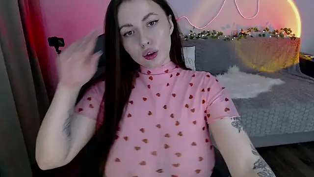 Ollie James online show from 25, 10, 2025