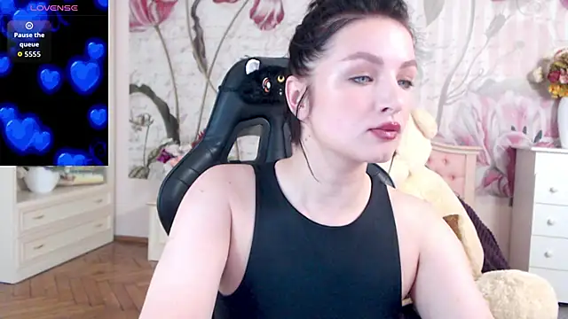 Snapshot of BritneyBarker chatting on 26, 9, 2025 BritneyBarker online show from 26, 9, 2025