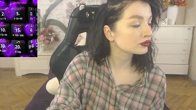 BritneyBarker online show from 27, 3, 2026