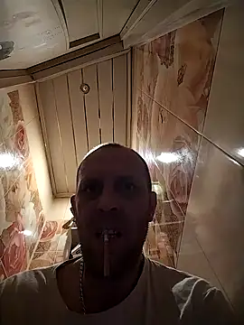 MaxDevilWhite online show from 11, 9, 2025