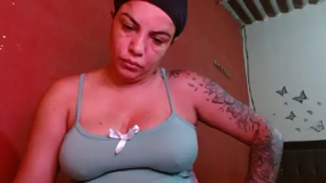 Tammyymilf online show from 11, 11, 2025