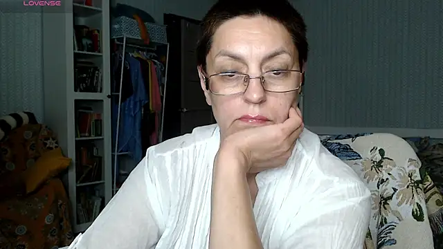 Snapshot of Soffya_Soy chatting on 4, 7, 2026 Soffya Soy online show from 4, 7, 2026