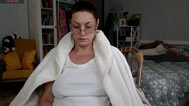 Soffya Soy online show from 27, 5, 2026