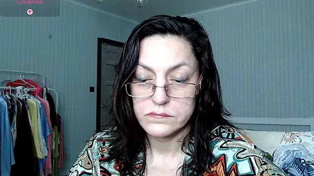 Soffya Soy online show from 11, 4, 2026