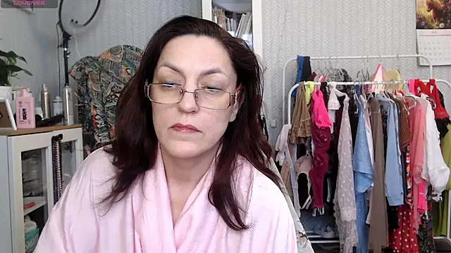 Soffya Soy online show from 9, 3, 2026