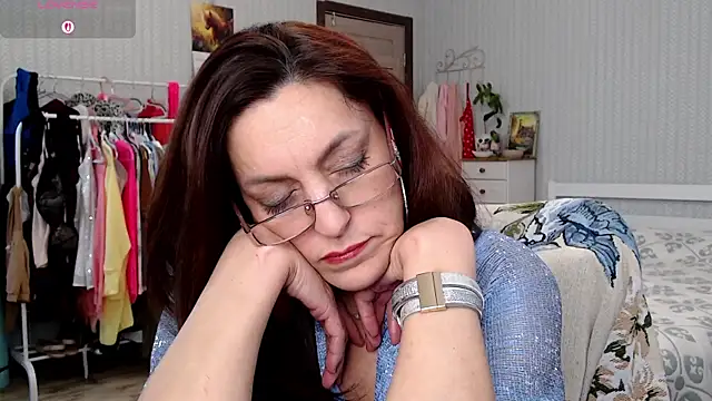 Soffya Soy online show from 2, 4, 2026