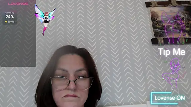 Soffya Soy online show from 5, 11, 2025