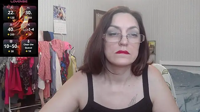 Soffya Soy online show from 5, 2, 2026