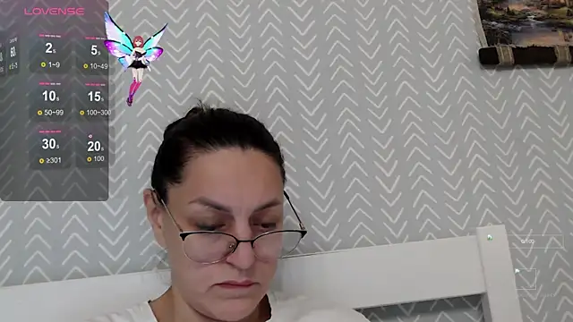 Soffya Soy online show from 2, 11, 2025