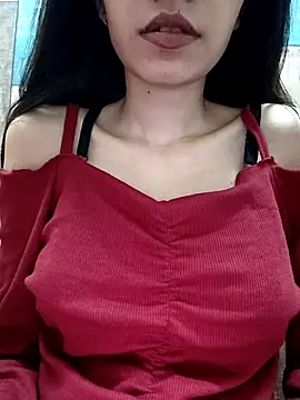 cute IndianBabe online show from 5, 10, 2025