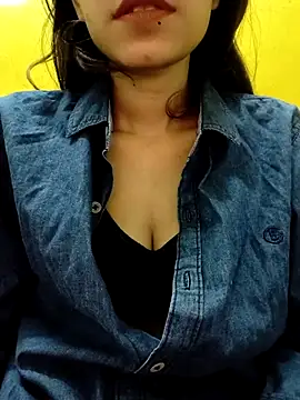 cute IndianBabe online show from 9, 3, 2025