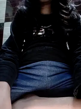 Snapshot of cute_IndianBabe chatting on 14, 12, 2025 cute IndianBabe online show from 14, 12, 2025