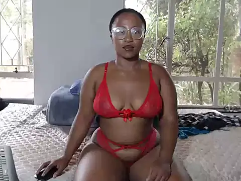 MommBubbles2 online show from 2, 2, 2025