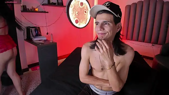 Snapshot of Martshall09 chatting on 29, 11, 2025 Martshall09 online show from 29, 11, 2025