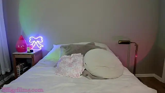 StarDuvall online show from 10, 2, 2026