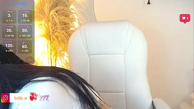 Snapshot of Sofi_BBW chatting on 27, 3, 2026 Sofi BBW online show from 27, 3, 2026