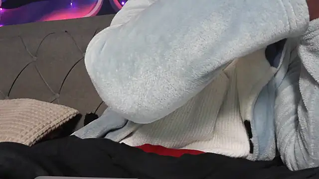 bunnyfox420 online show from 15, 1, 2026