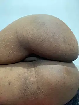 Charlotte bronxxx online show from 14, 2, 2025