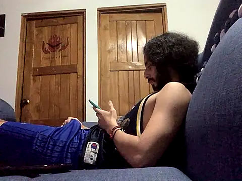 Nooneisthis online show from 5, 10, 2025