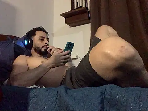 Nooneisthis online show from 6, 3, 2026