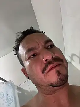 Snapshot of paullliliu chatting on 28, 2, 2026 paullliliu online show from 28, 2, 2026