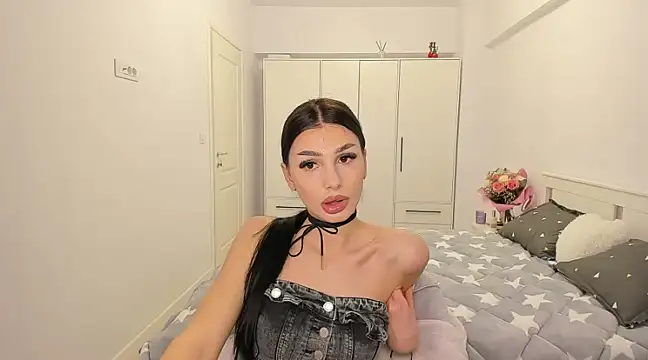 HelenShawn online show from 26, 2, 2025