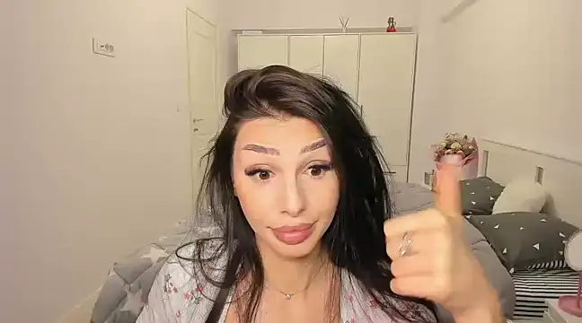 HelenShawn online show from 1, 3, 2025