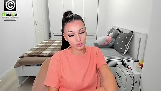 HelenShawn online show from 11, 11, 2025