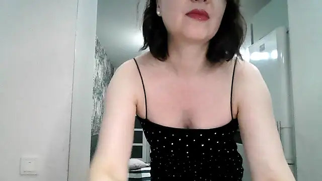 Snapshot of Victoria_Glam chatting on 19, 12, 2025 Victoria Glam online show from 19, 12, 2025