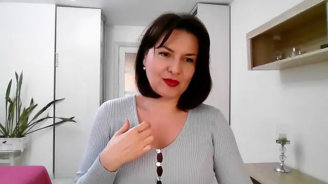 Victoria Glam online show from 9, 2, 2026