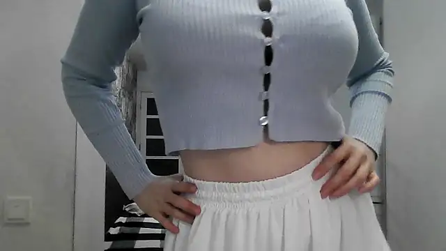 Snapshot of Victoria_Glam chatting on 15, 12, 2025 Victoria Glam online show from 15, 12, 2025